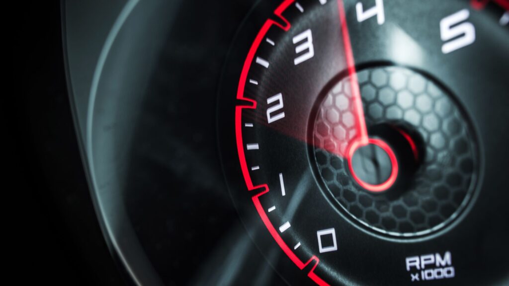 Speedometer mobil