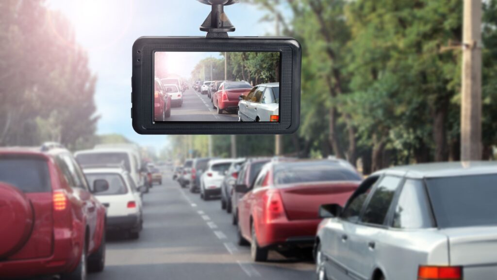 Apa itu Dashcam Mobil