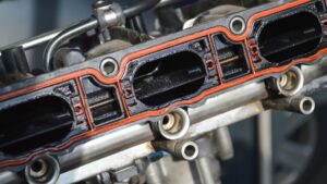 Read more about the article Performa Mobil Turun? Coba Ikuti Cara Membersihkan Intake Manifold Ini!